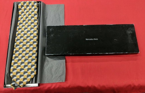 Mercedes high fashion tie - high,
