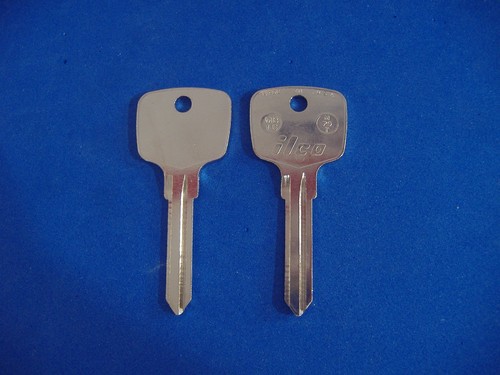 Two classic mercedes key - two,