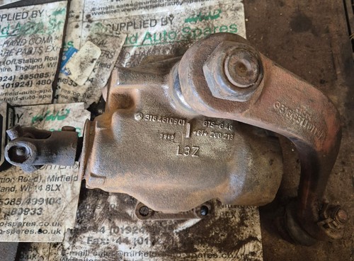 Mercedes 508 608 - steering, box