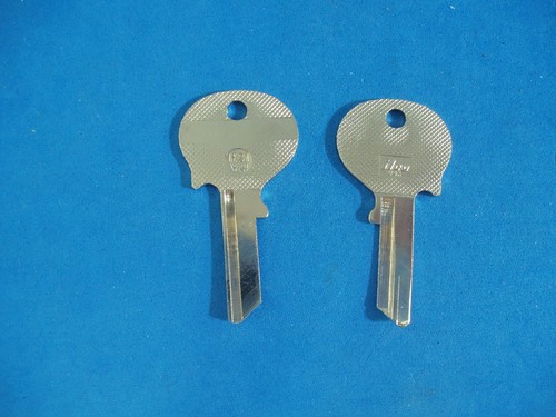 Two classic h61vm volkswagen - classic,