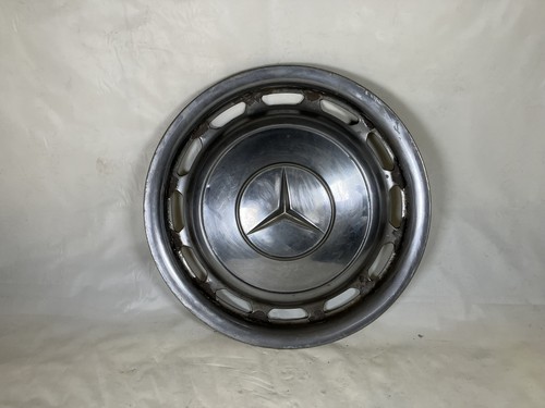 Mercedes vintage weathered - mercedes,