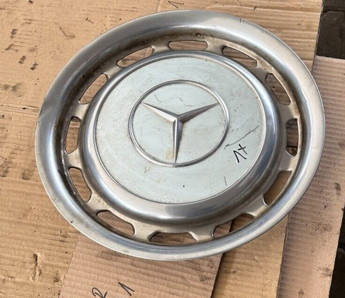 Wheel centre cap mercedes - 1x,